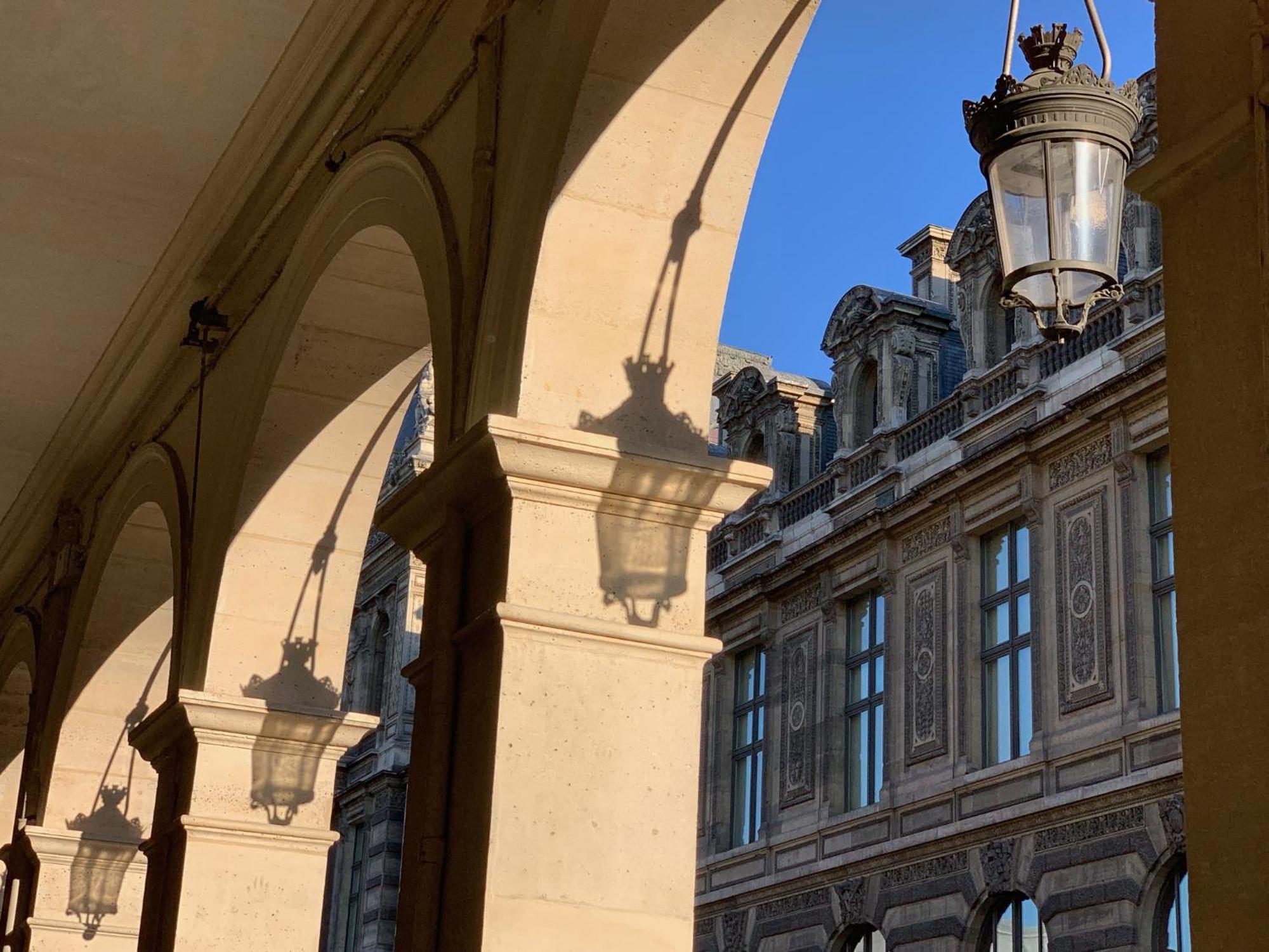 Апартаменты Prestige Sur Louvre Et Tuileries Париж Экстерьер фото